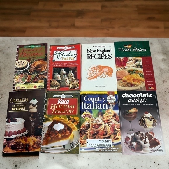 Vintage Cookbook Bundle Christmas New England Karo Chocolate Ore Ida Potatoes - Picture 1 of 3